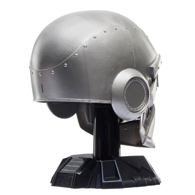 Casco premium Doctor Doom Marvel Legends