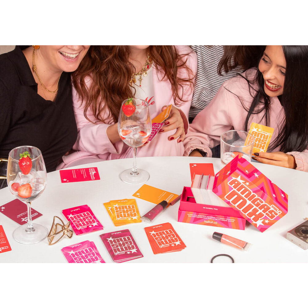 Juego Amigas Mix español