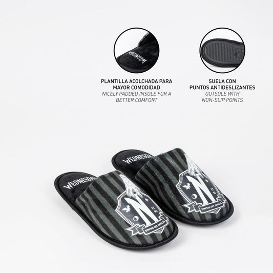 Pantuflas Miercoles adulto
