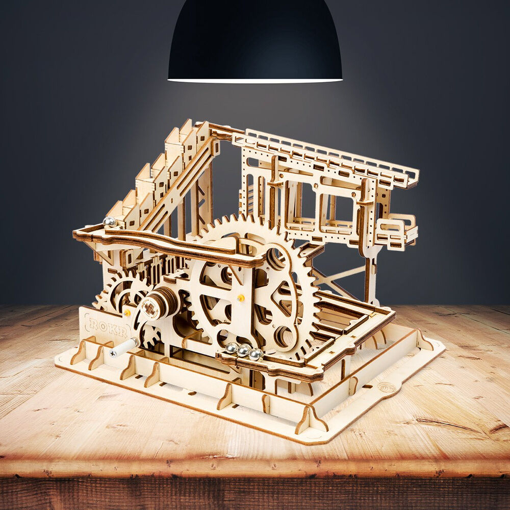 Maqueta Montaña Rusa de Engranajes 233pzs