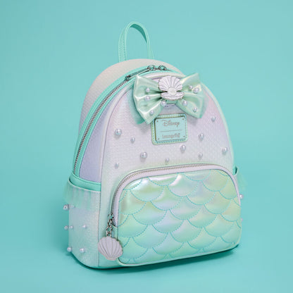 Mochila Iridescent Pearl La Sirenita Disney Loungefly 26cm